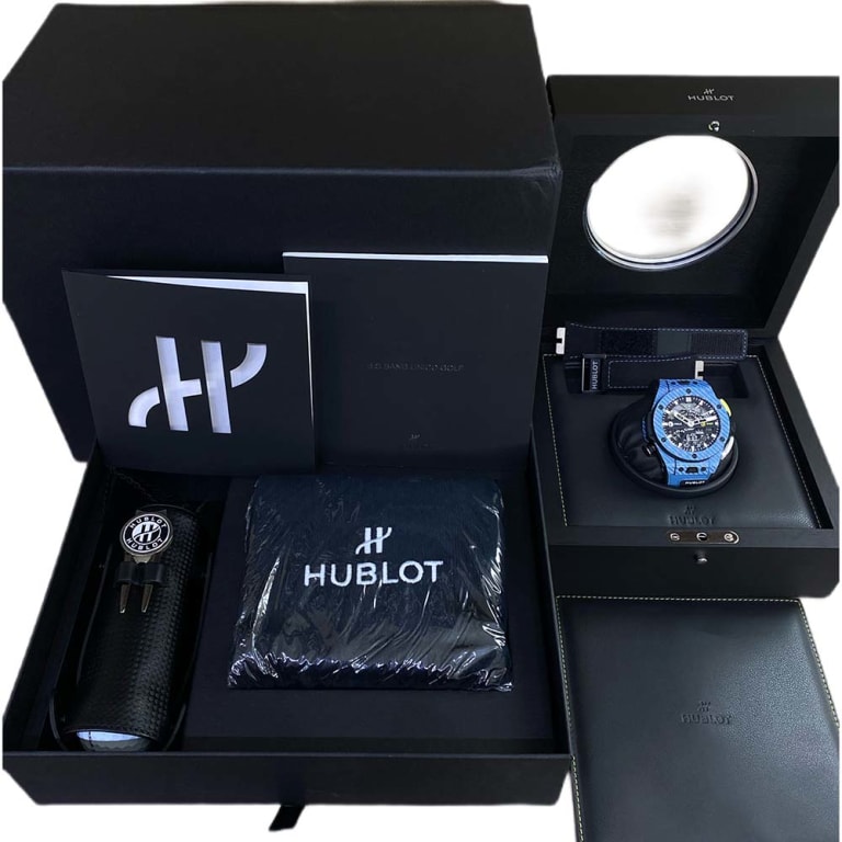 Big Bang Unico Golf Carbon Sky Blue Skeleton Dial 45mm Product Image 7