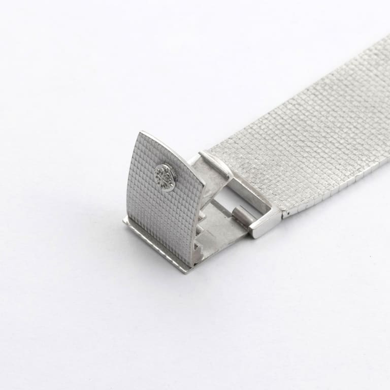 Vintage Calatrava White Gold Blue Dial 33mm Product Image 9