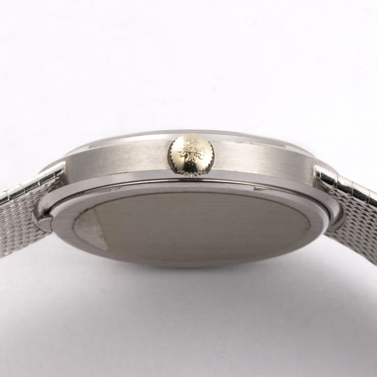 Vintage Calatrava White Gold Blue Dial 33mm Product Image 5