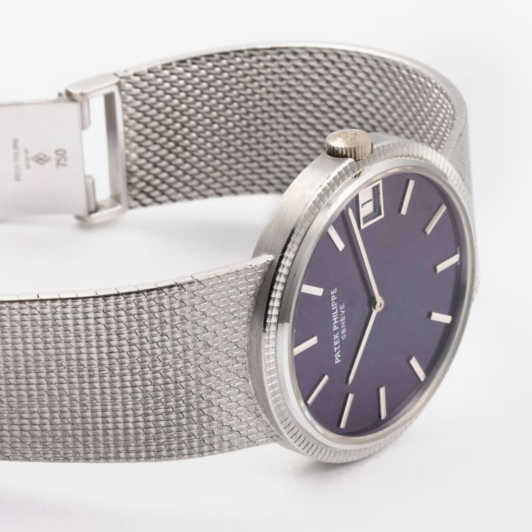 Vintage Calatrava White Gold Blue Dial 33mm Product Image 4