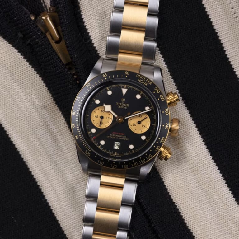 Heritage Black Bay Chronograph Yellow Gold & Steel Black Dial 41mm Product Image 3