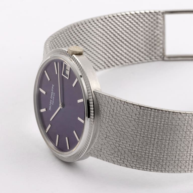 Vintage Calatrava White Gold Blue Dial 33mm Product Image 3