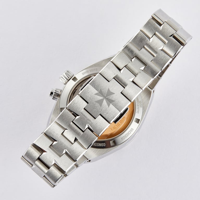 Overseas Dual Time Steel Blue Dial 41mm Product Image 9