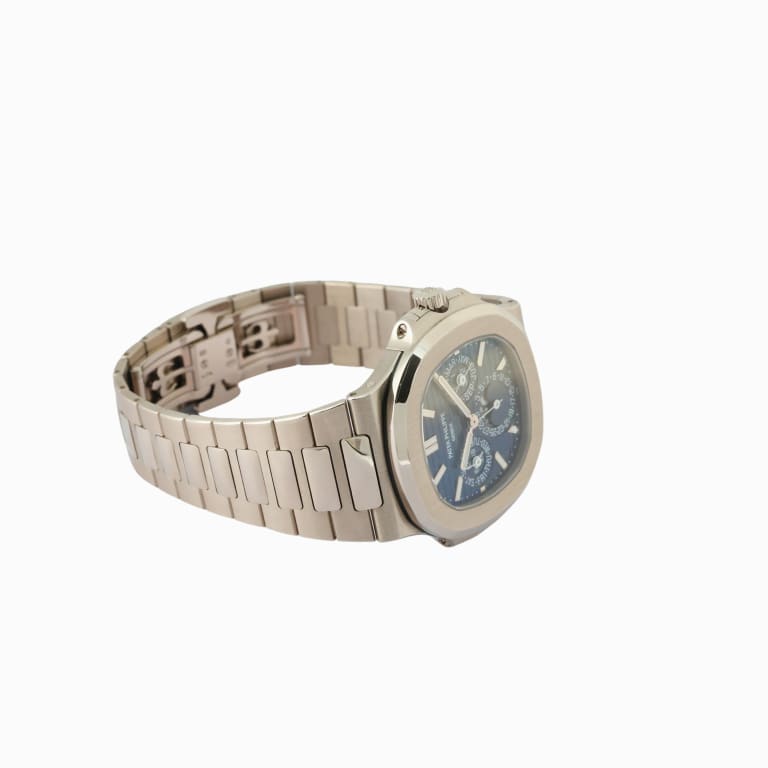 Nautilus Perpetual Calendar White Gold Blue Dial 40mm Product Image 4