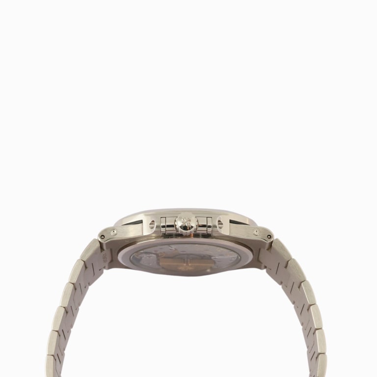 Nautilus Perpetual Calendar White Gold Blue Dial 40mm Product Image 6