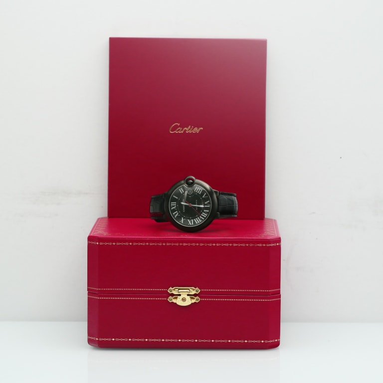 Ballon Bleu de Cartier Carbon Black Dial 42mm Product Image 8