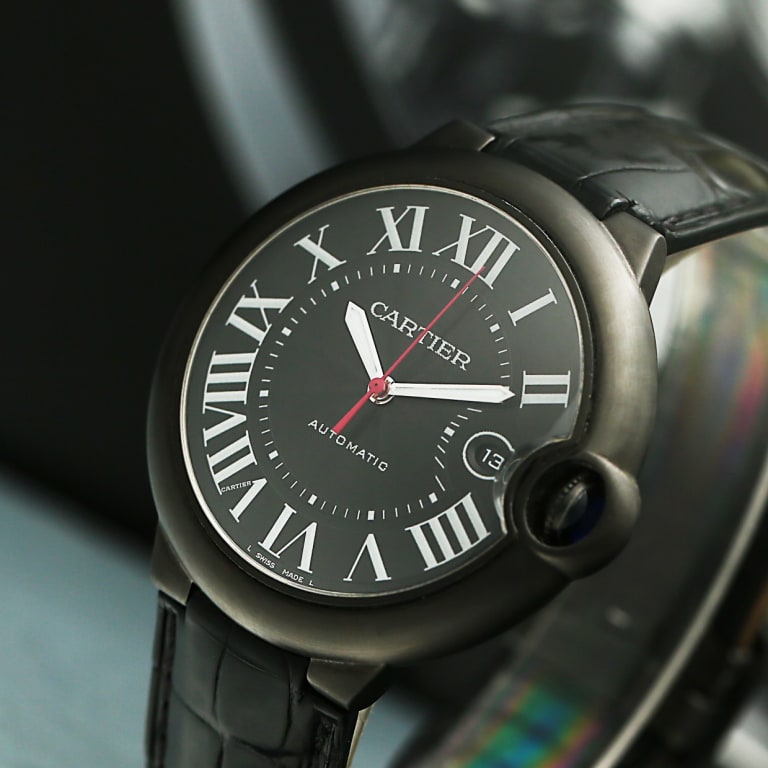 Ballon Bleu de Cartier Carbon Black Dial 42mm Product Image 4