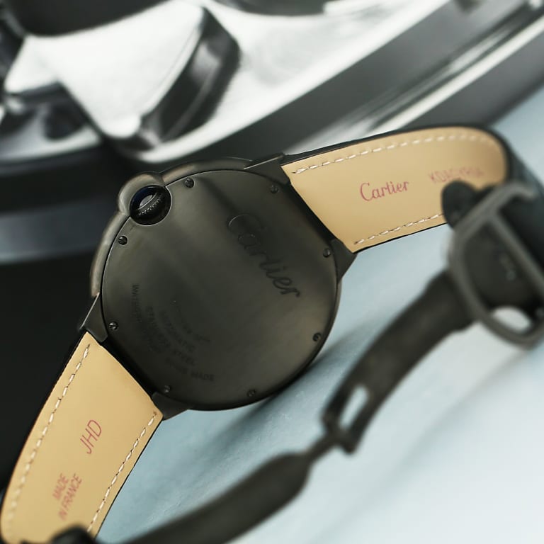 Ballon Bleu de Cartier Carbon Black Dial 42mm Product Image 6