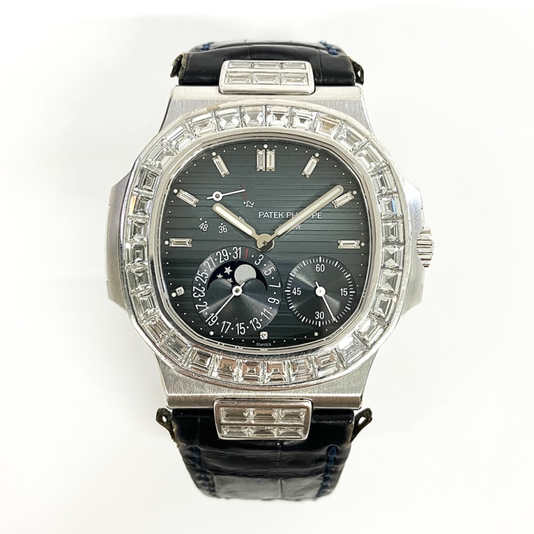 Nautilus White Gold Diamond Blue Dial 40mm Product Image 2