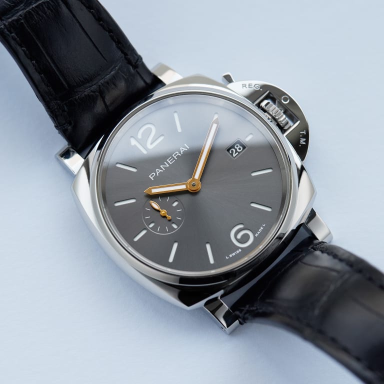 Luminor Due Due 3 Days Steel Black Dial 42mm Product Image 9
