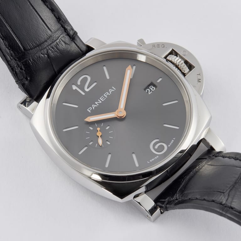 Luminor Due Due 3 Days Steel Black Dial 42mm Product Image 1