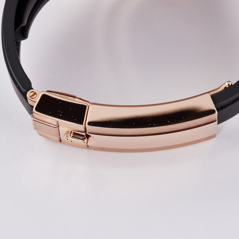 Yacht-Master Rose Gold Oysterflex Pave Dial 40mm Product Image 10