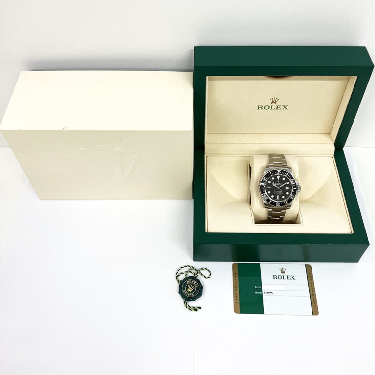 Sea-Dweller Steel Black Dial 40mm Product Image 5