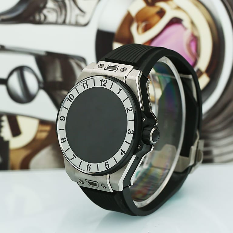 Big Bang Quartz Titanium Black Dial 42mm Product Image 2