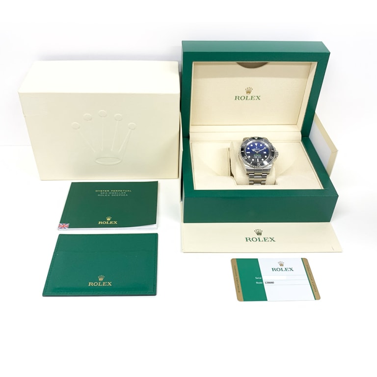 Sea-Dweller Deepsea D-Blue Titanium & Steel Blue Dial 44mm Product Image 6