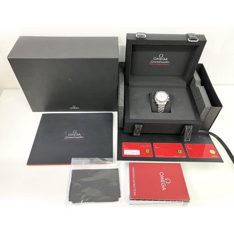 Speedmaster Professional Moonwatch Steel White Dial 42mm Product Image 7