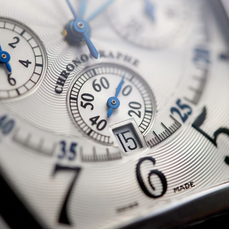 Cintree Curvex Chronograph Platinum Silver Dial 32mm Product Image 10