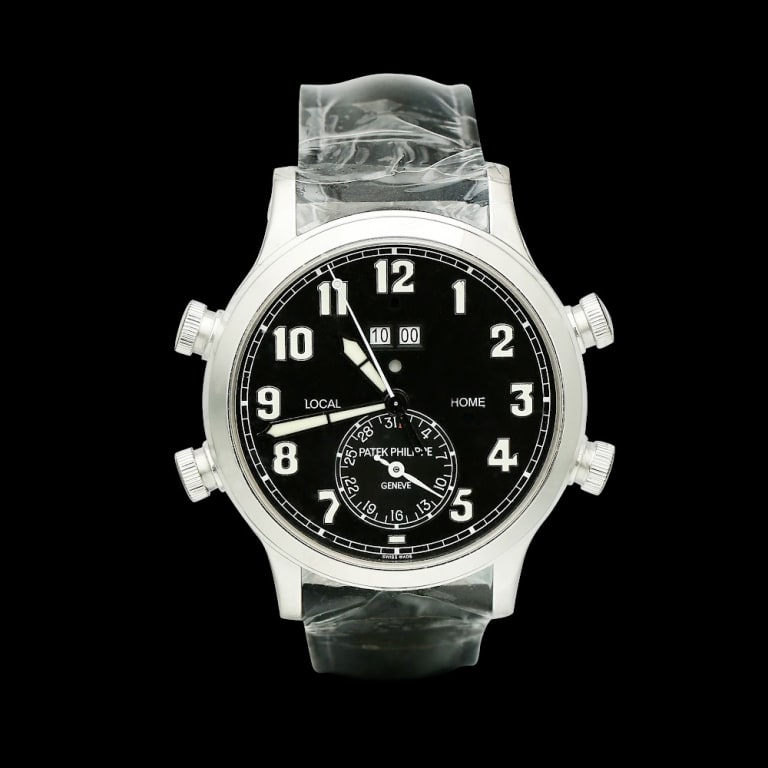 Calatrava Pilot Travel Time Alarm Platinum Black Dial 42mm Product Image 1