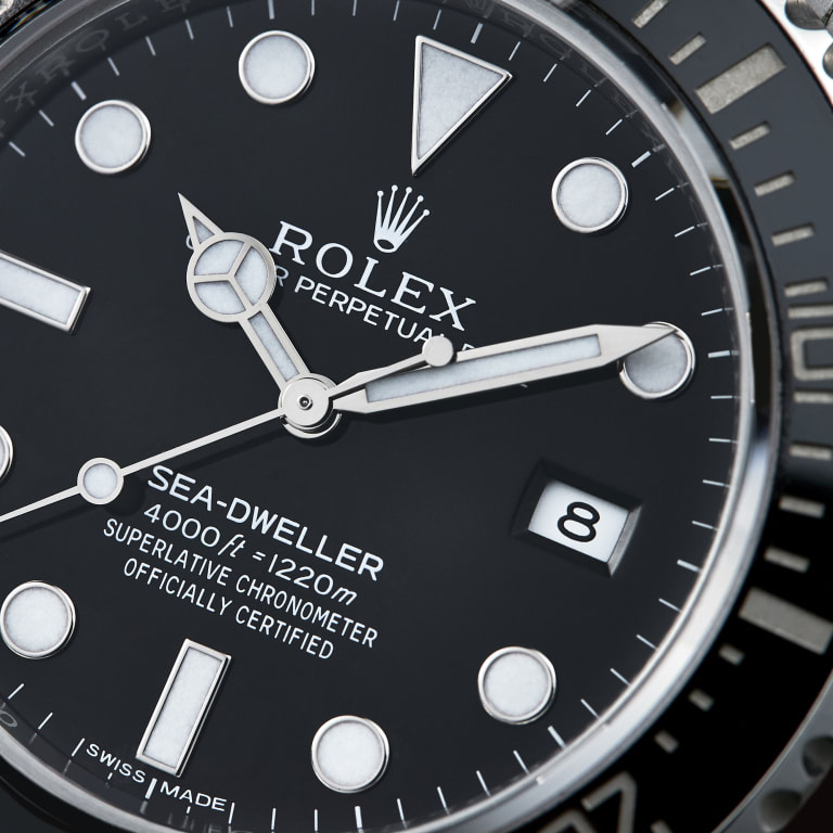 Sea-Dweller Steel Black Dial 40mm Product Image 10