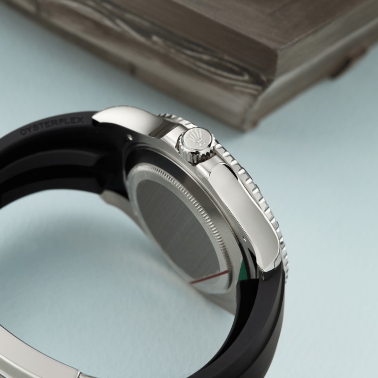 Yacht-Master White Gold Oysterflex Black Dial 42mm Product Image 9