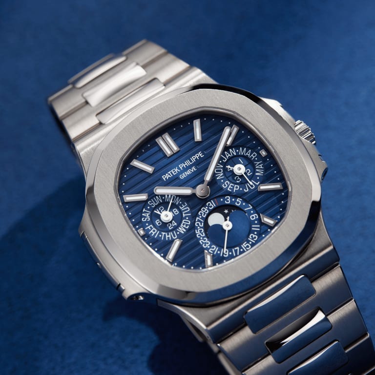 Nautilus Perpetual Calendar White Gold Blue Dial 40mm Product Image 10