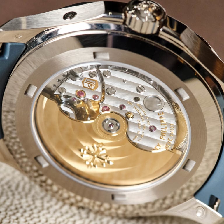 Aquanaut Travel Time White Gold Blue Dial 40mm Product Image 7