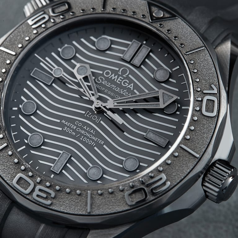 Seamaster Diver 300m Ceramic Black Dial 43mm Product Image 8