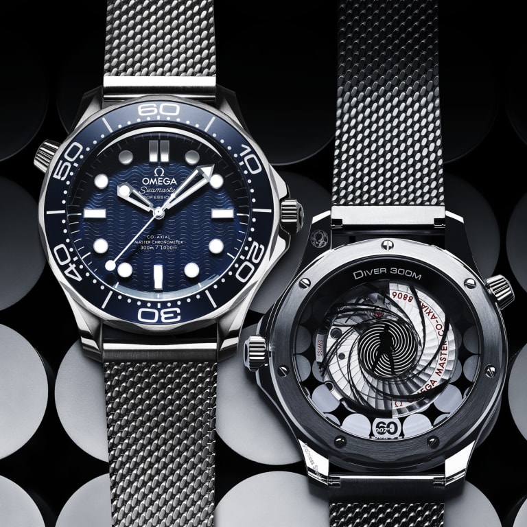 Seamaster Diver 300m "James Bond 60th Anniversary" Steel Blue Dial 42mm Product Image 4