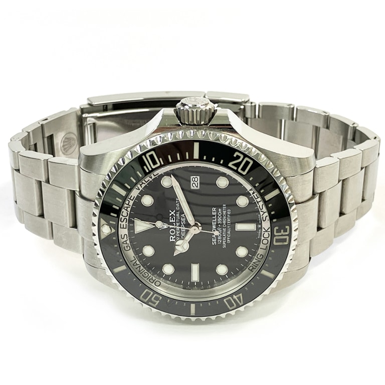 Sea-Dweller Steel Black Dial 44mm Product Image 2