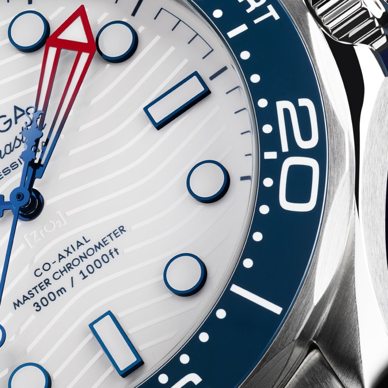 Seamaster Diver 300m America's Cup Edition Steel White Dial 42mm Product Image 5