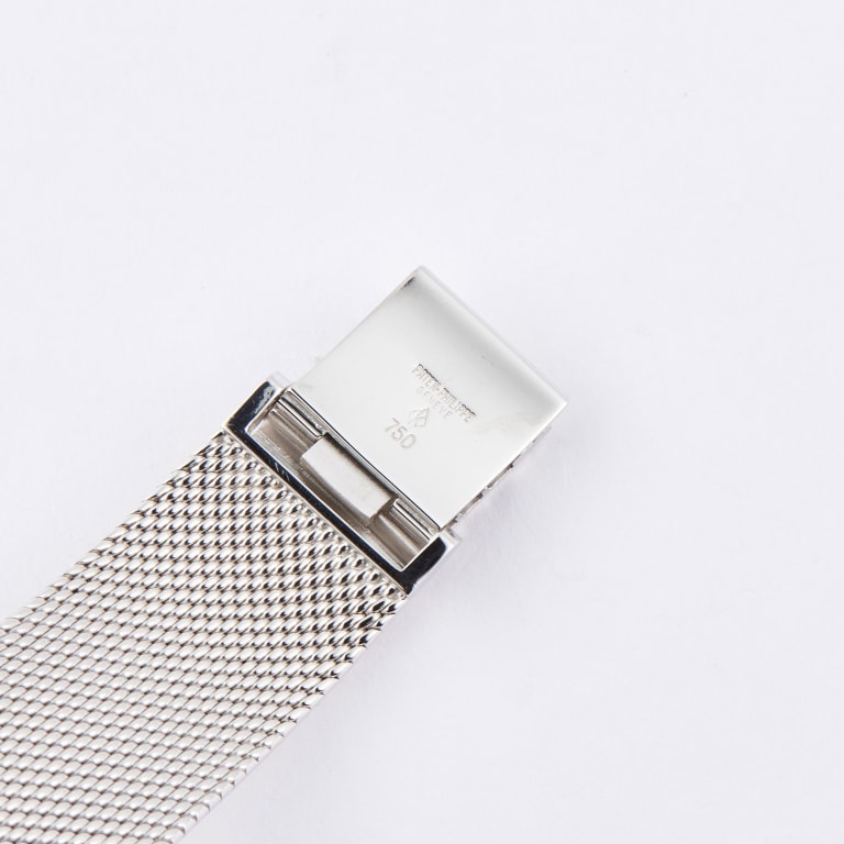 Vintage Calatrava White Gold Blue Dial 33mm Product Image 8
