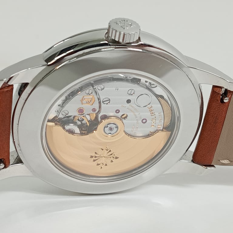 Calatrava Weekly Calendar Steel Silver Dial 40mm Product Image 5