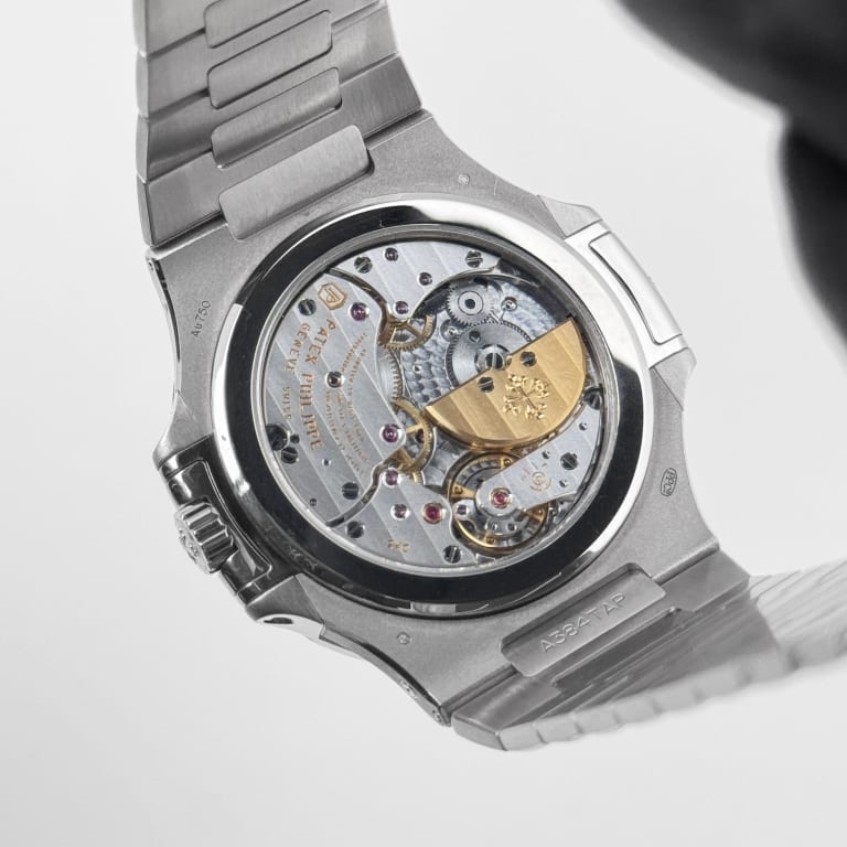 Nautilus Perpetual Calendar White Gold Blue Dial 40mm Product Image 8