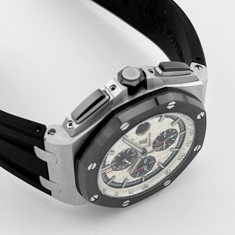 Royal Oak Offshore Steel Silver Dial 44mm Product Image 2