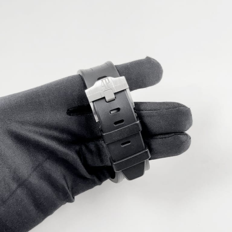 Royal Oak Offshore Steel Black Dial 42mm Product Image 9