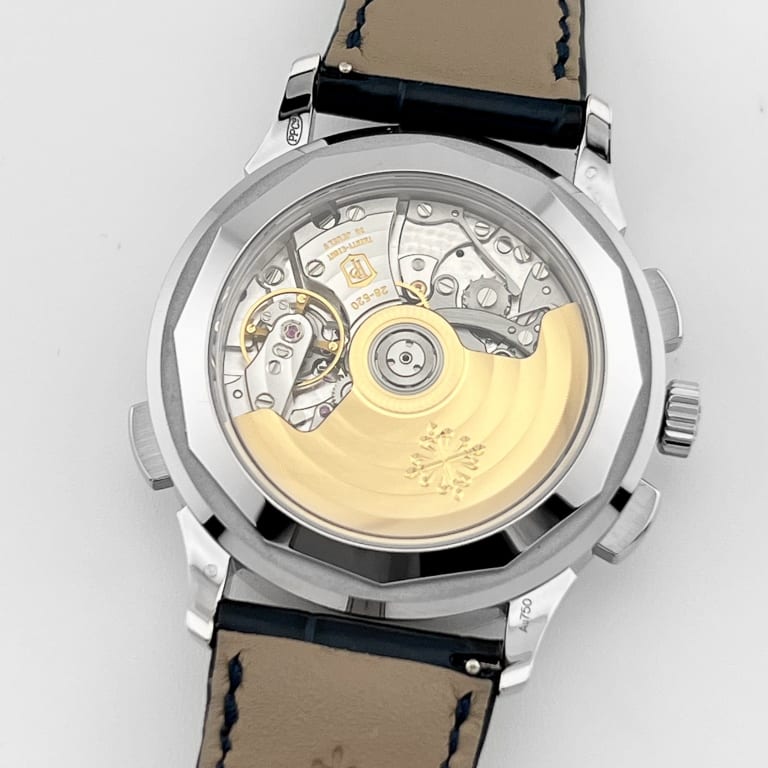 World Time Chronograph White Gold Blue Dial 39mm Product Image 8