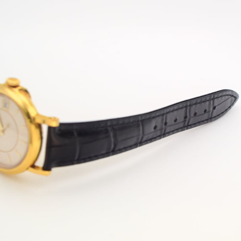 Calatrava Yellow Gold Silver Opaline dial 38mm Product Image 4