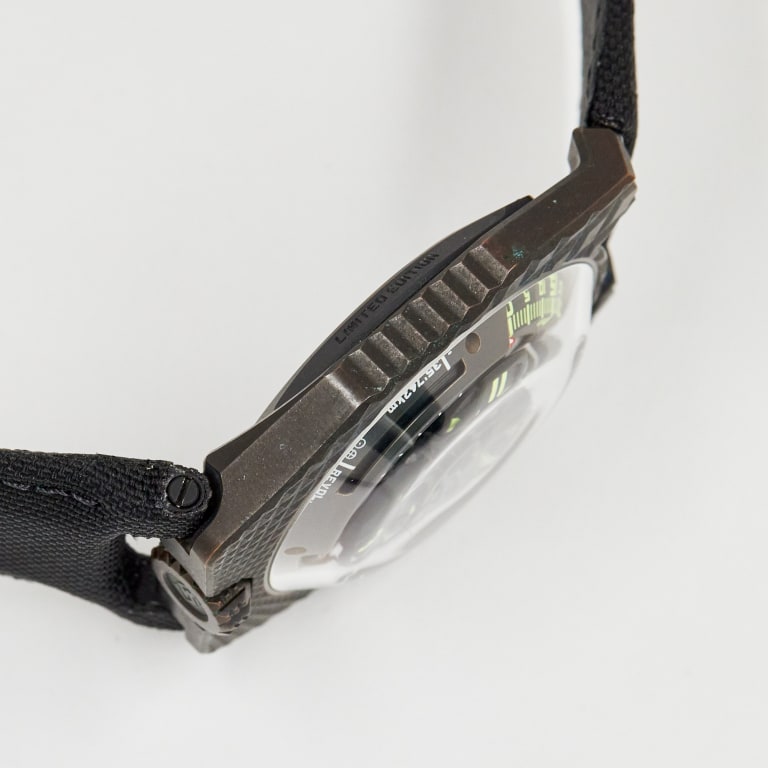 UR100V T Rex Edition 41mm Product Image 3