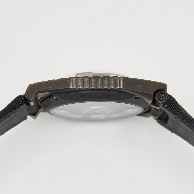 UR100V T Rex Edition 41mm Product Image 4
