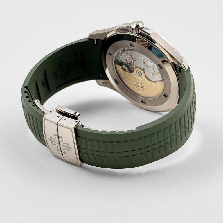 Aquanaut White Gold Green Dial 42mm Product Image 6