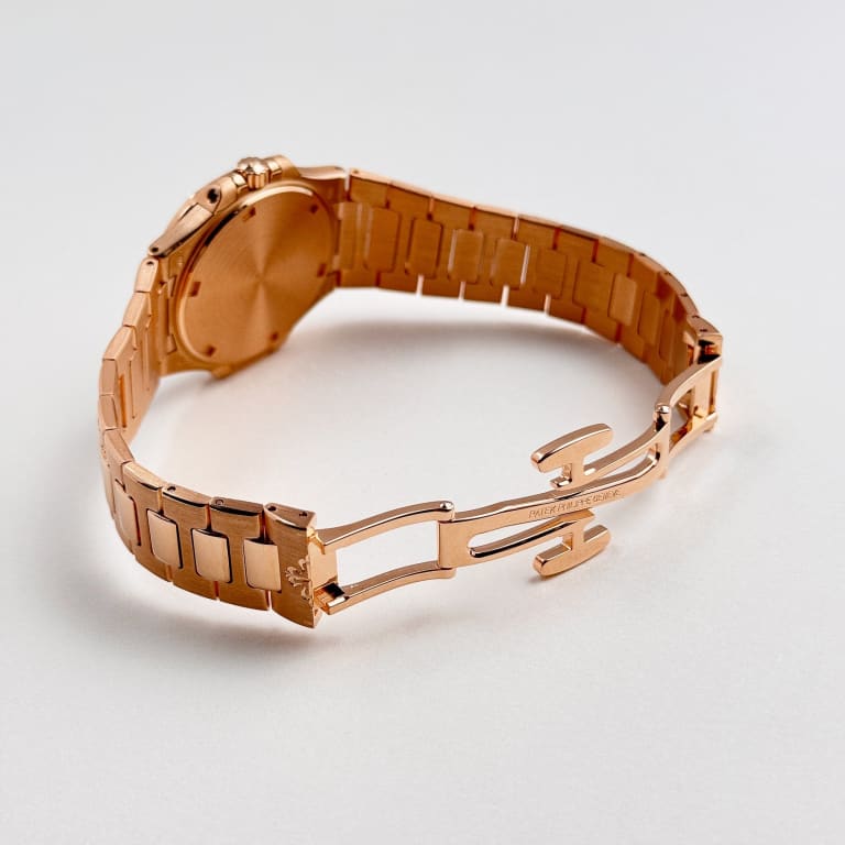 Nautilus Ladies Rose Gold Silver Dial 33mm Product Image 7