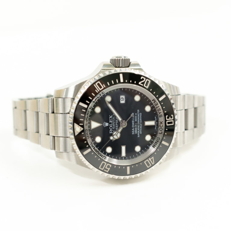 Sea-Dweller Steel Black Dial 40mm Product Image 2