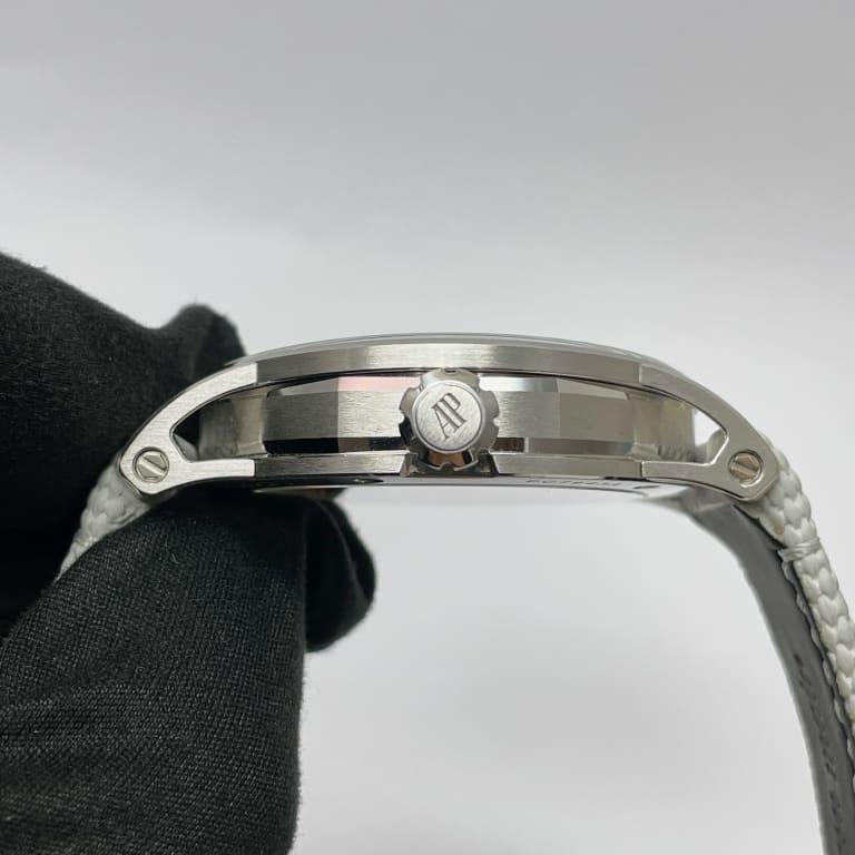 Code 11.59 White Gold Blue Dial 41mm Product Image 3