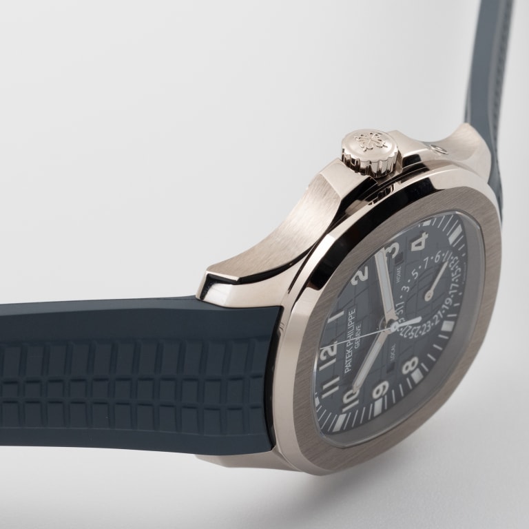 Aquanaut Travel Time White Gold Blue Dial 40mm Product Image 3