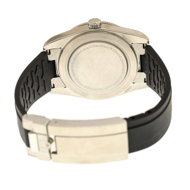 Black Bay 54 Steel Black Dial 37mm Product Image 4
