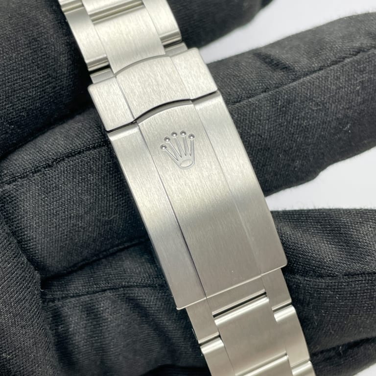 Oyster Perpetual Steel Beige Dial 34mm Product Image 10