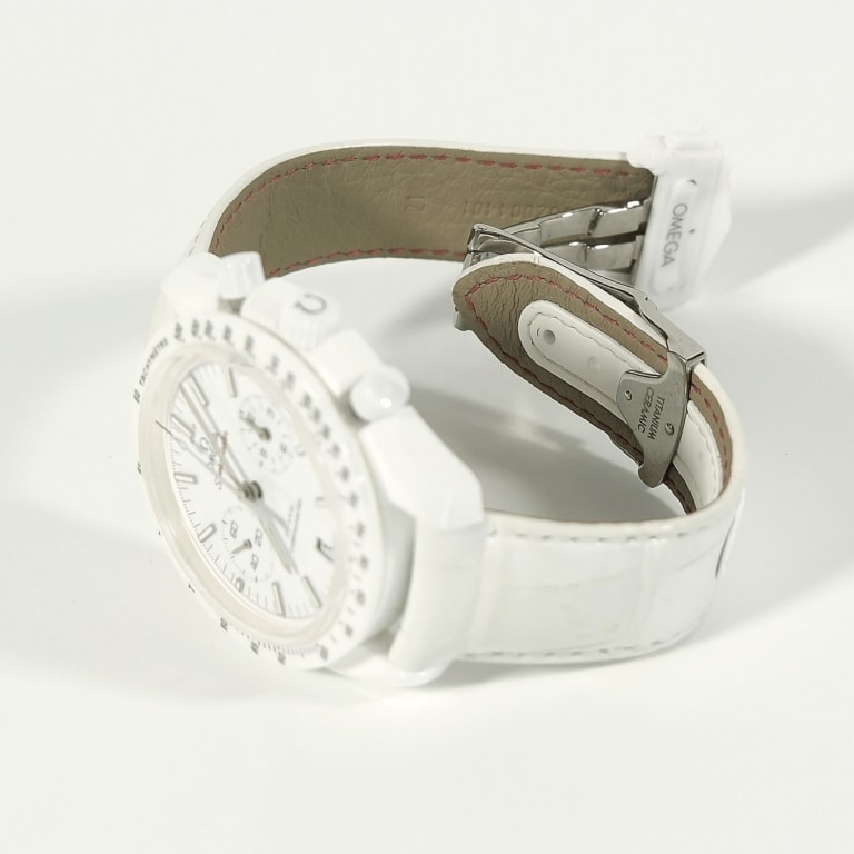 Speedmaster Moonwatch "White Side of the Moon" Ceramic 44mm Product Image 11