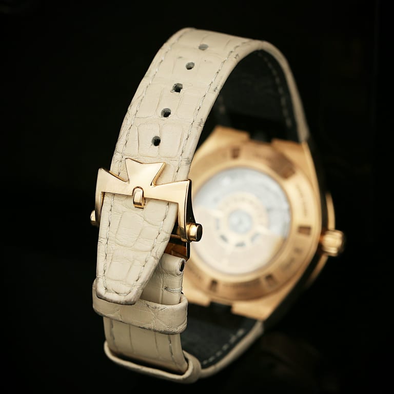 Overseas Small Seconds Rose Gold Pink Dial 37mm Product Image 6