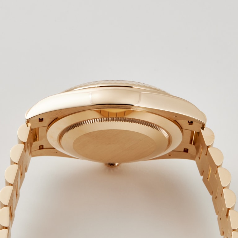 Day-Date Yellow Gold Green Dial 40mm Product Image 5