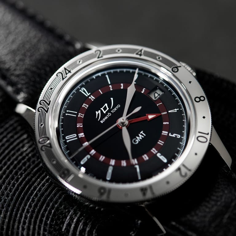 GMT 1 Steel Black Dial 38mm Product Image 19